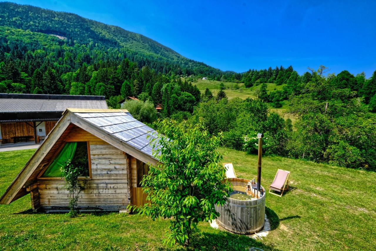 Готель Glamping Brodej Vitanje Екстер'єр фото