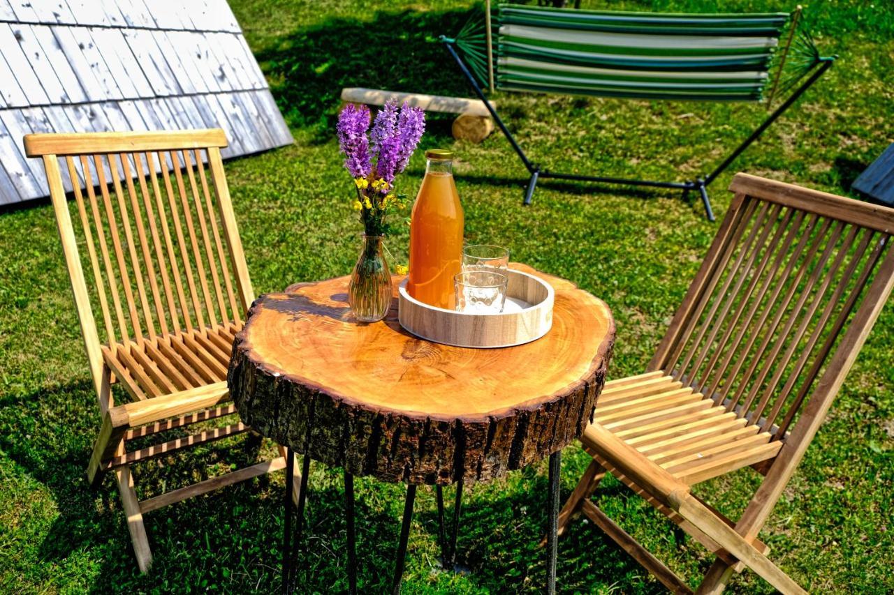 Готель Glamping Brodej Vitanje Екстер'єр фото