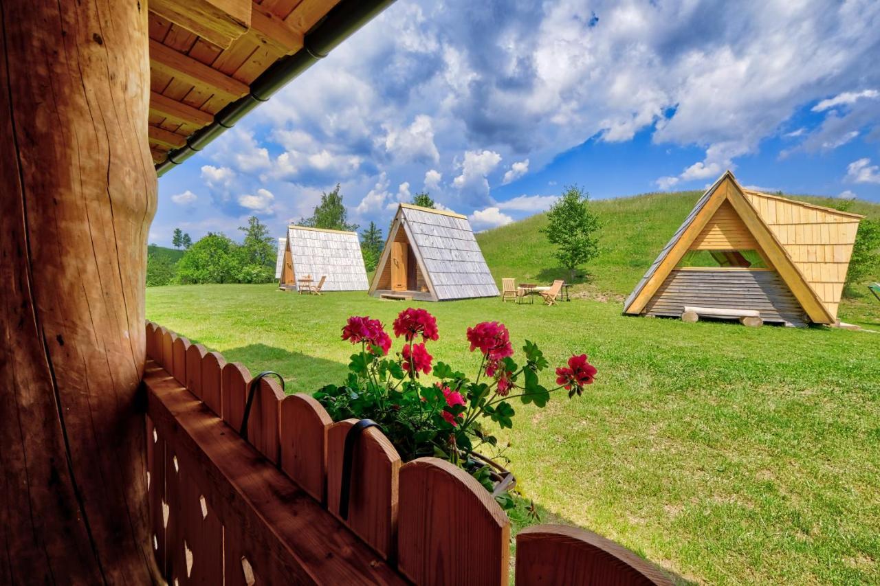 Готель Glamping Brodej Vitanje Екстер'єр фото