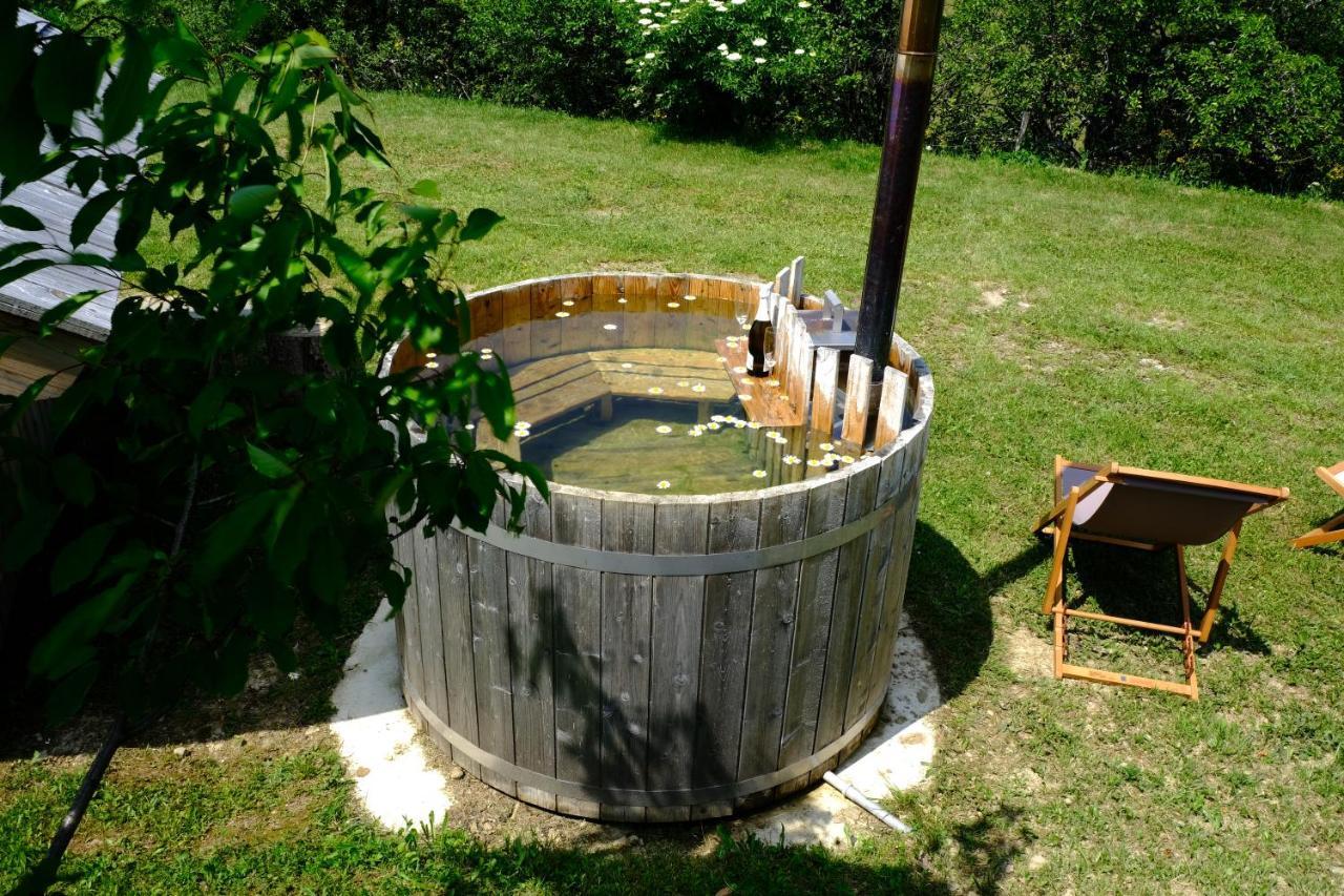 Готель Glamping Brodej Vitanje Екстер'єр фото