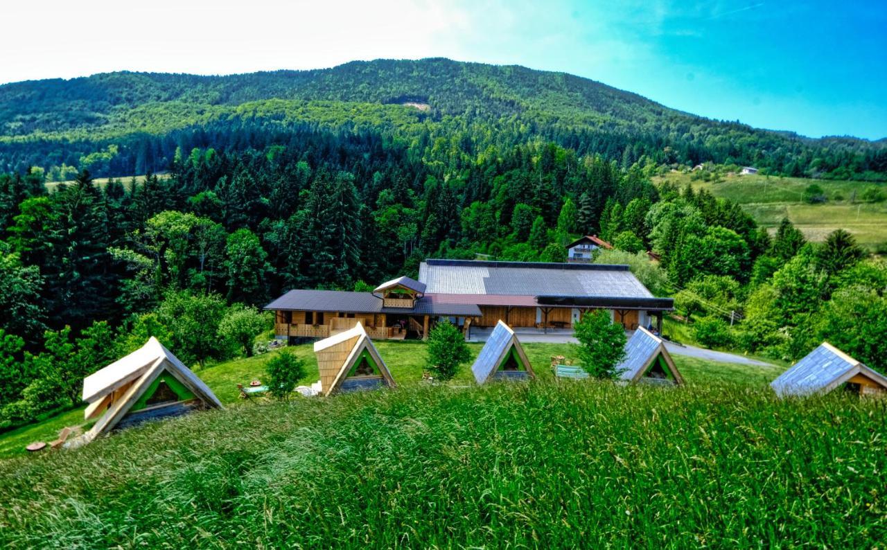 Готель Glamping Brodej Vitanje Екстер'єр фото