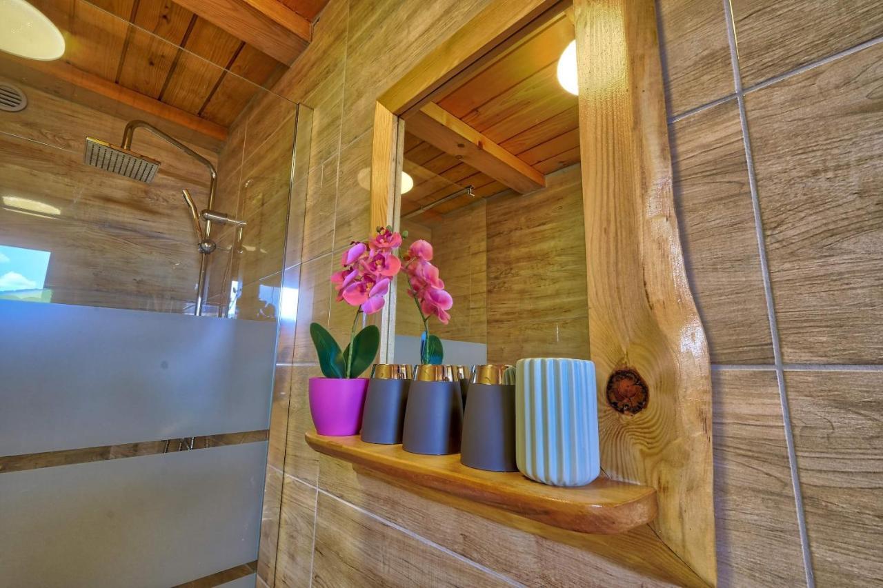Готель Glamping Brodej Vitanje Екстер'єр фото