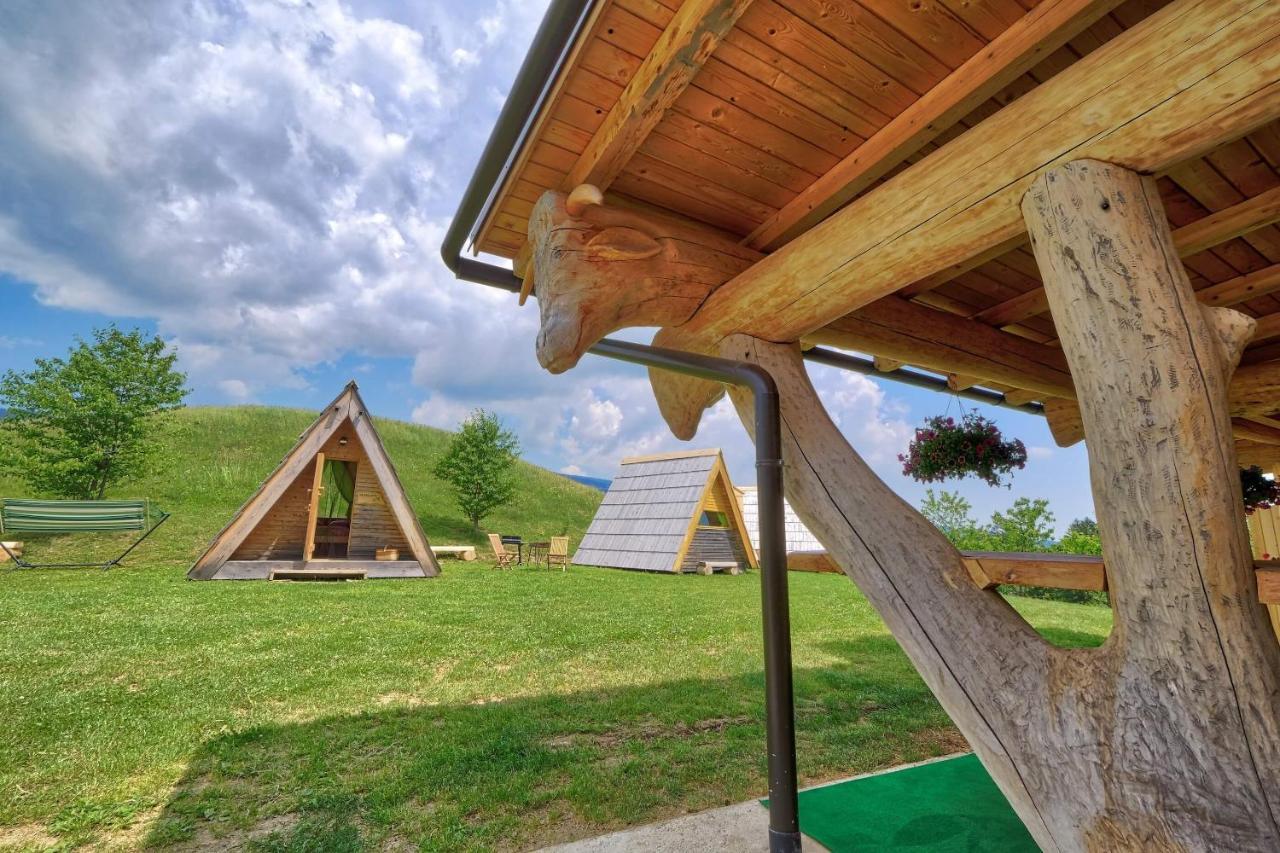 Готель Glamping Brodej Vitanje Екстер'єр фото
